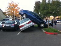 Funny-Car-Parking-Car-Parking-Fail.jpg